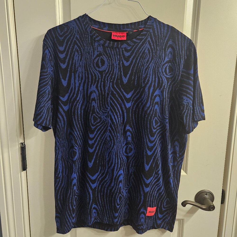 Hugo Men's Large Doarding Wood Grain Blue Short sleeve T shirt